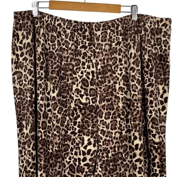 BADGLEY MISCHKA STUDIO CHEETAH LEOPARD SOFT FUZZY MATCHING PAJAMA PJ SET - Picture 11 of 14